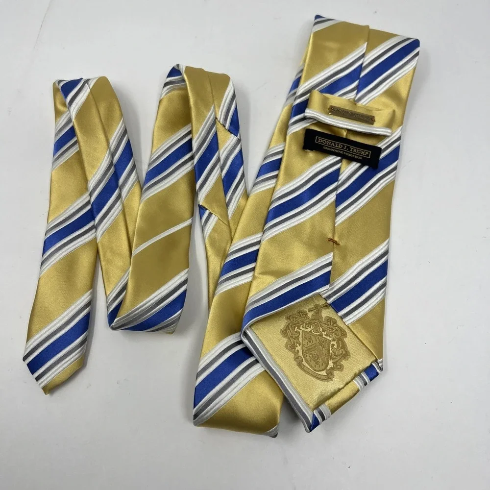 Donald J. Trump Silk Tie Mens Gold Blue Diagonal Stripe Signature Crest Necktie